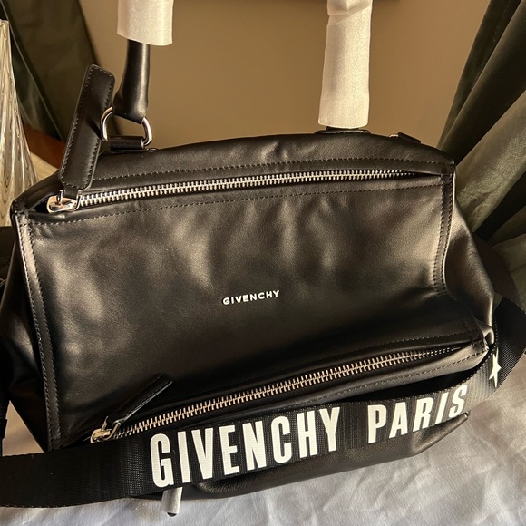 Givenchy Pandora bag - Picture 2 of 5